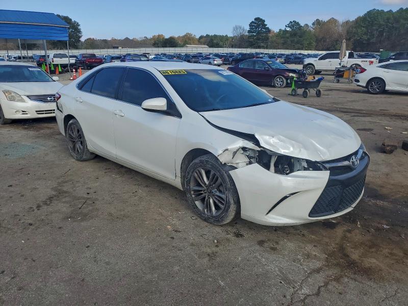 Фото 4 - TOYOTA CAMRY