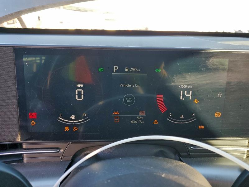 Фото 9 - HYUNDAI KONA