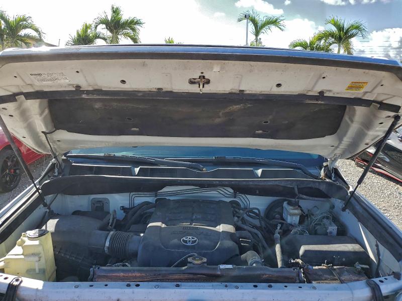 Фото 11 - TOYOTA TUNDRA