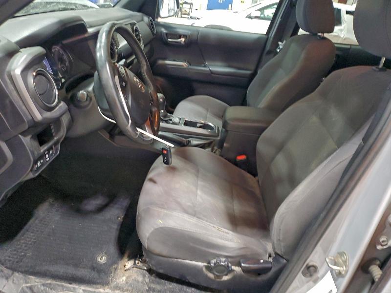 Фото 7 - TOYOTA TACOMA