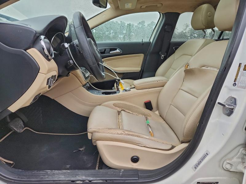 MERCEDES-BENZ GLA-CLASS 2019 VIN WDCTG4EB7KJ553942