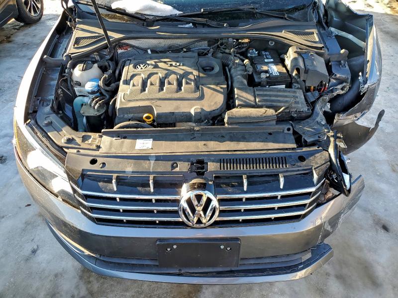 Фото 11 - VOLKSWAGEN PASSAT