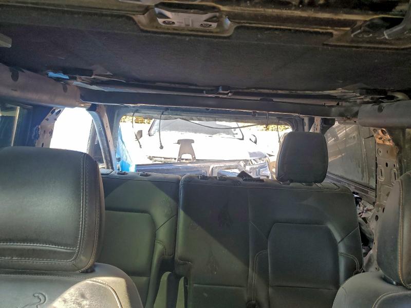 Фото 10 - FORD BRONCO