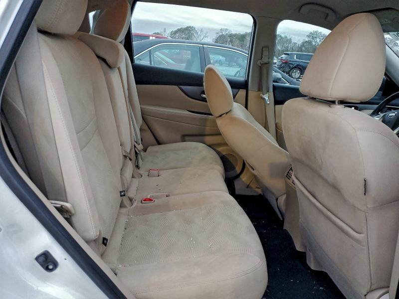 Фото 11 - NISSAN ROGUE