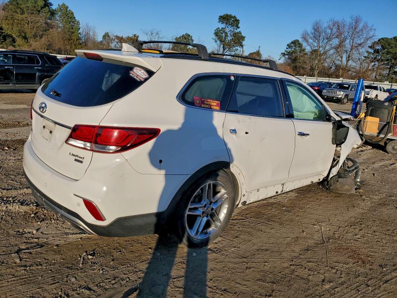 Фото 3 - HYUNDAI SANTA FE