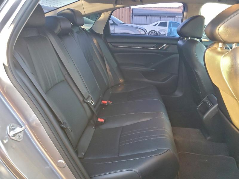 Фото 10 - HONDA ACCORD