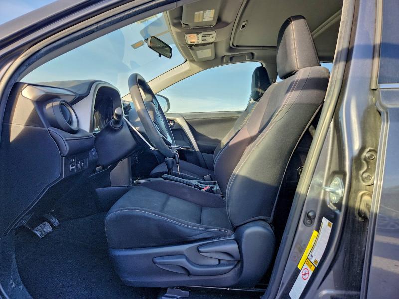 Фото 7 - TOYOTA RAV4