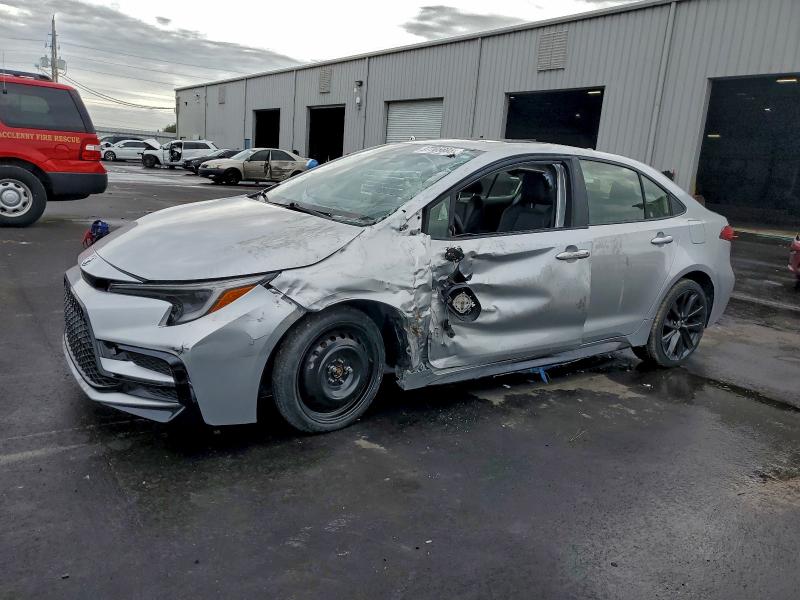 Фото 1 - TOYOTA COROLLA