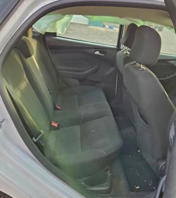 Фото 10 - FORD FOCUS