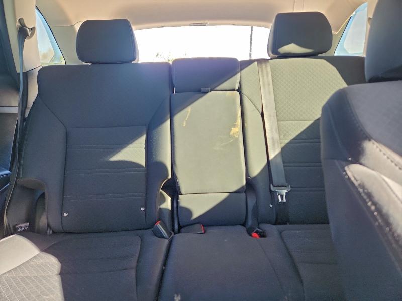 Фото 10 - KIA SORENTO