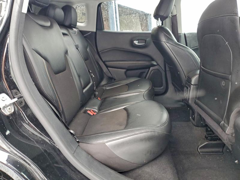 Фото 11 - JEEP COMPASS