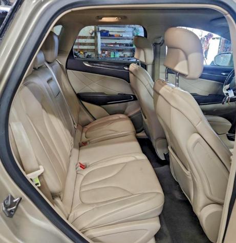 Фото 11 - LINCOLN MKC