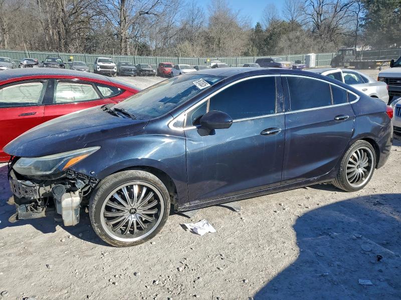 Фото 1 - CHEVROLET CRUZE