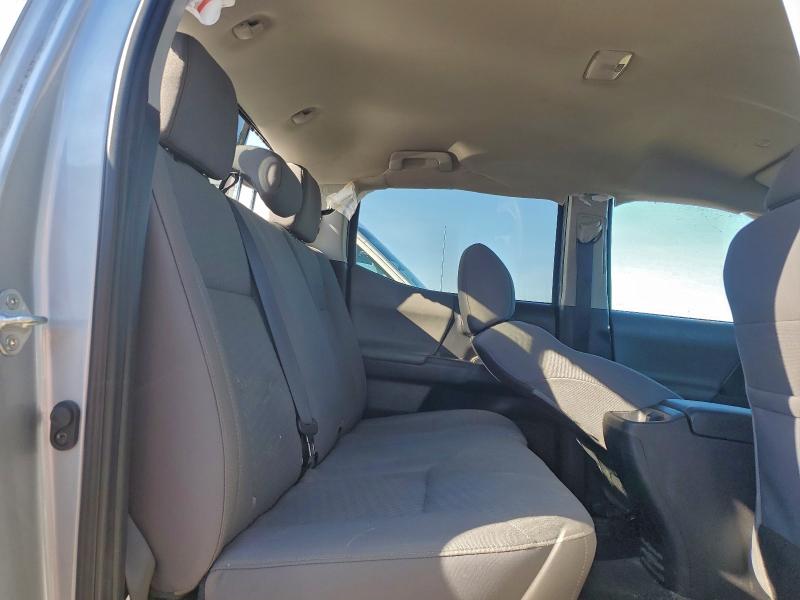 Фото 10 - TOYOTA TACOMA