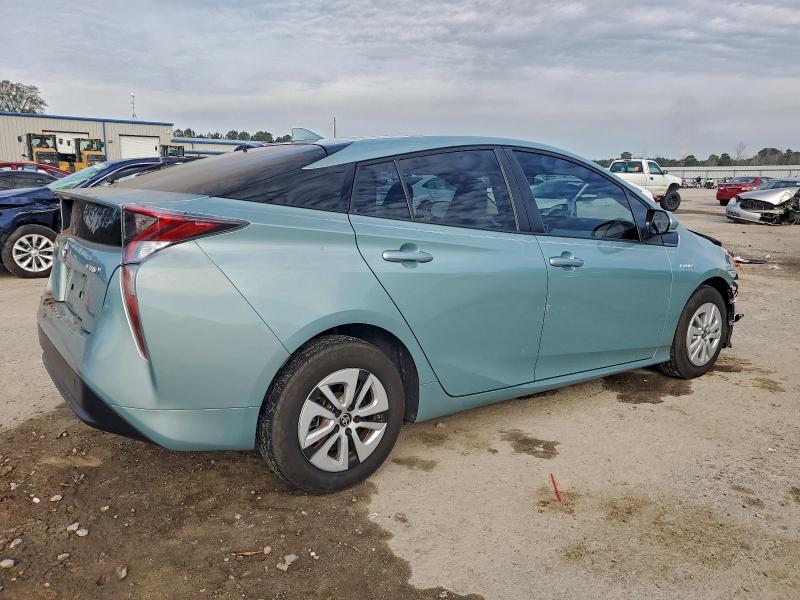 Фото 3 - TOYOTA PRIUS