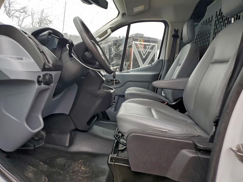 Фото 7 - FORD TRANSIT