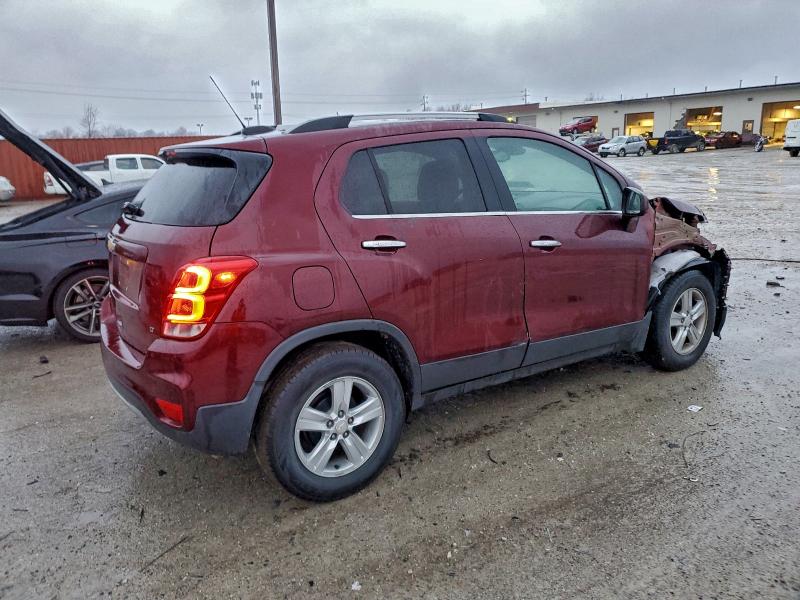 Фото 3 - CHEVROLET TRAX