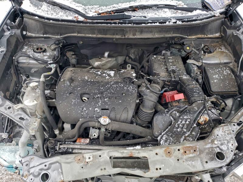 Фото 12 - MITSUBISHI OUTLANDER