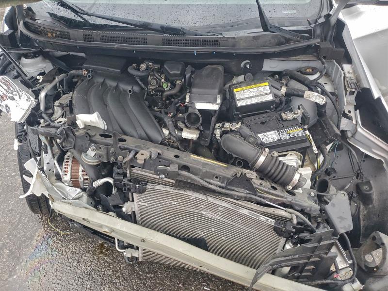 Фото 11 - NISSAN VERSA