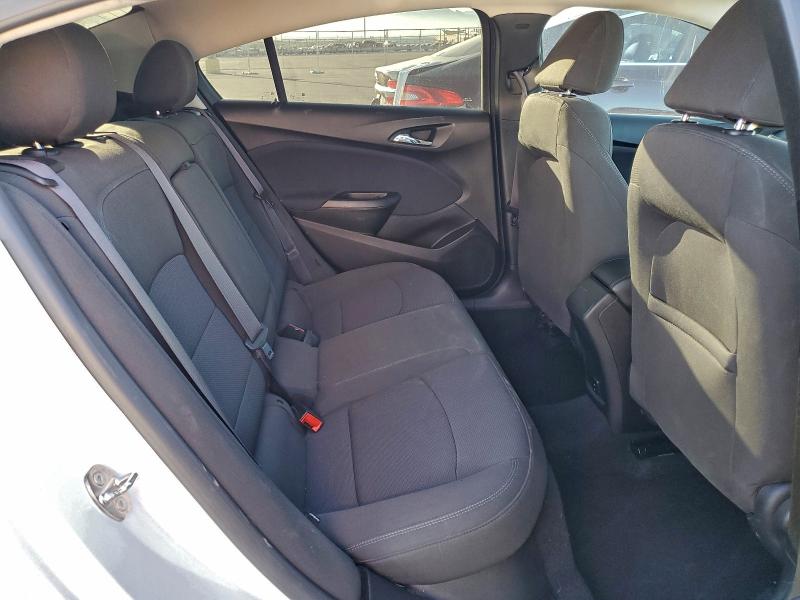 Фото 10 - CHEVROLET CRUZE