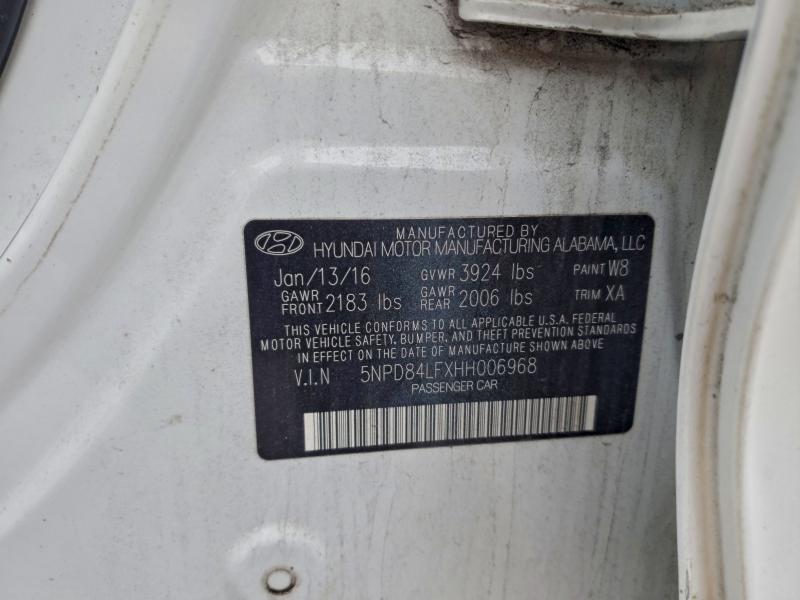 Фото 13 - HYUNDAI ELANTRA