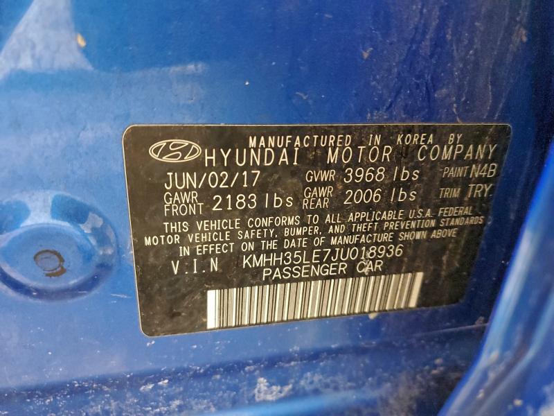 Фото 12 - HYUNDAI ELANTRA