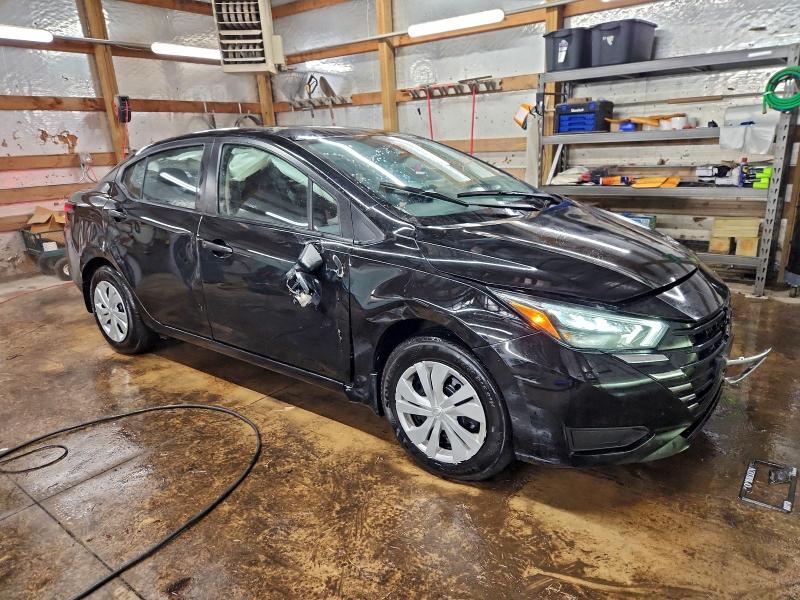 Фото 4 - NISSAN VERSA