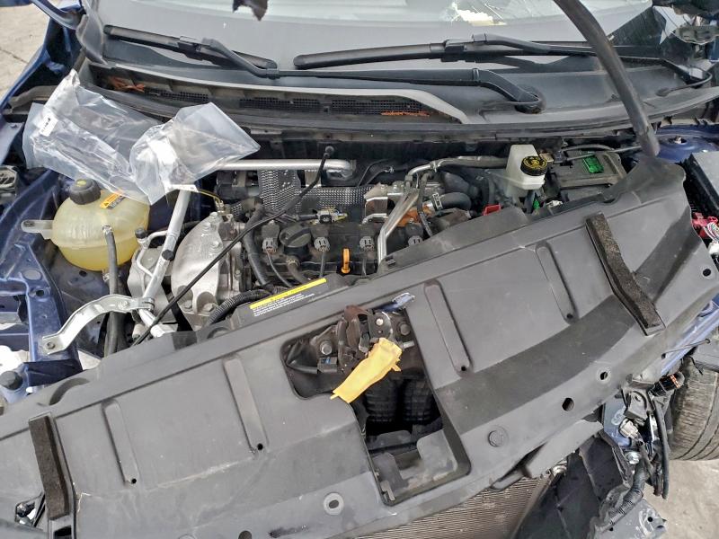 Фото 12 - NISSAN ROGUE