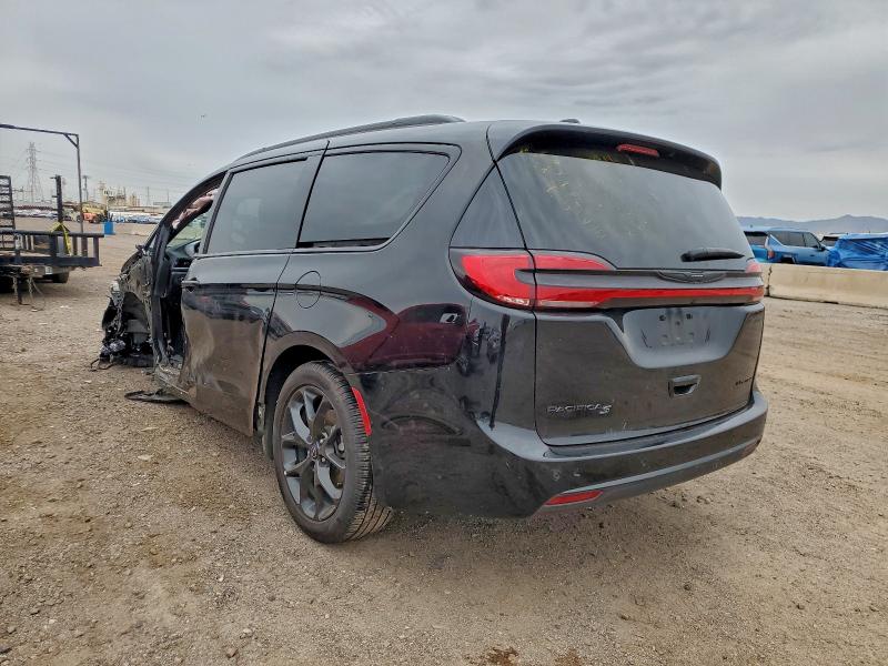 Фото 2 - CHRYSLER PACIFICA