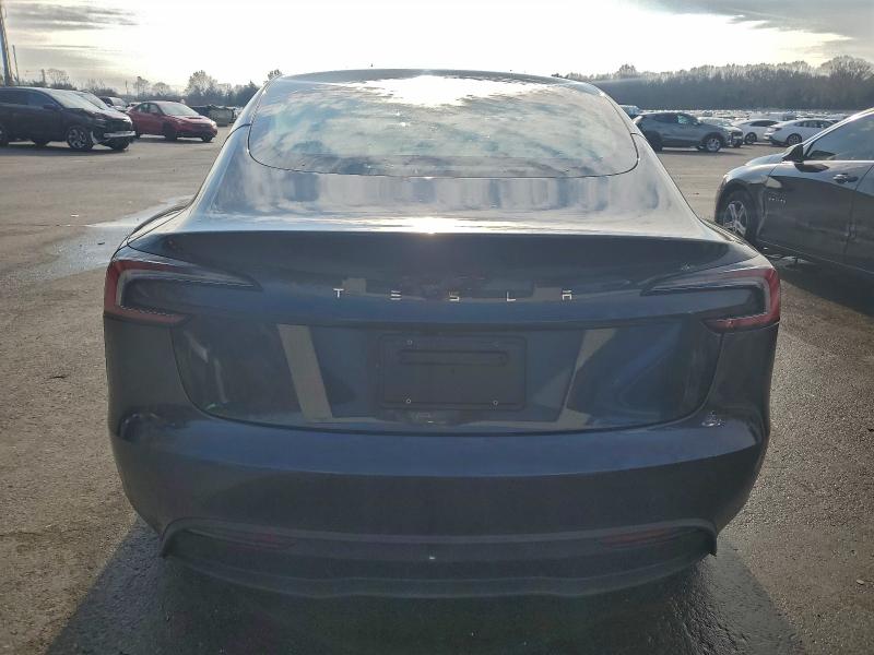 Фото 6 - TESLA MODEL 3