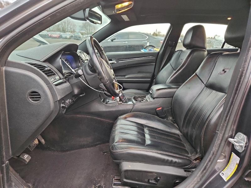 Фото 7 - CHRYSLER 300