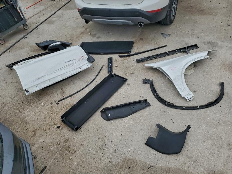 Фото 13 - BMW X1