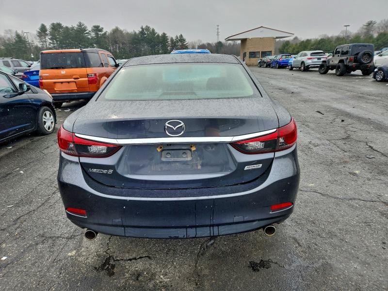 Фото 6 - MAZDA 6