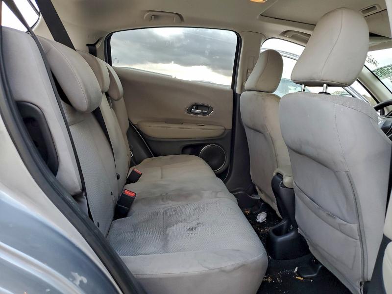 Фото 11 - HONDA HR-V