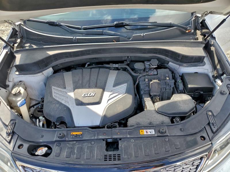 Фото 12 - KIA SORENTO