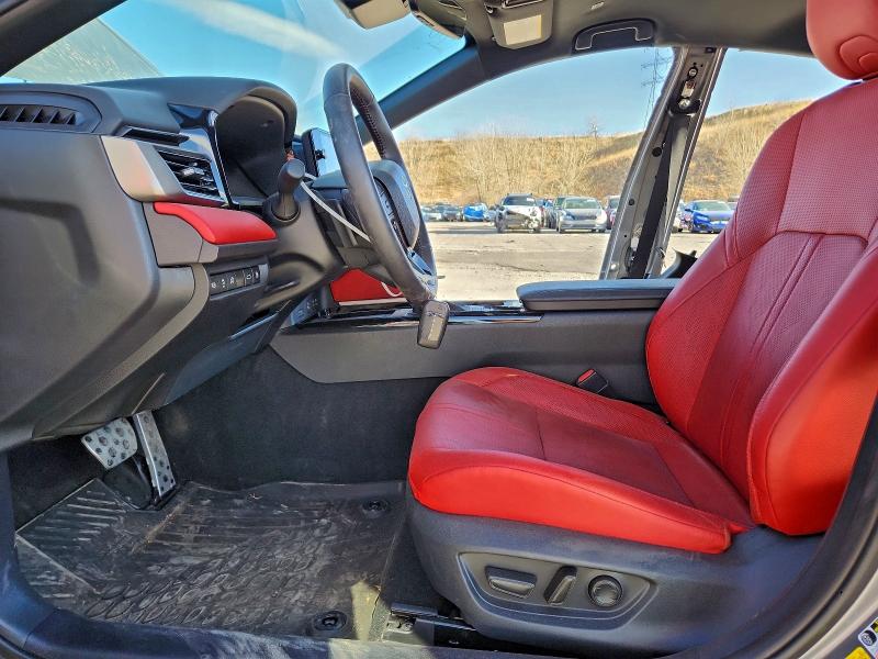 Фото 7 - TOYOTA CAMRY