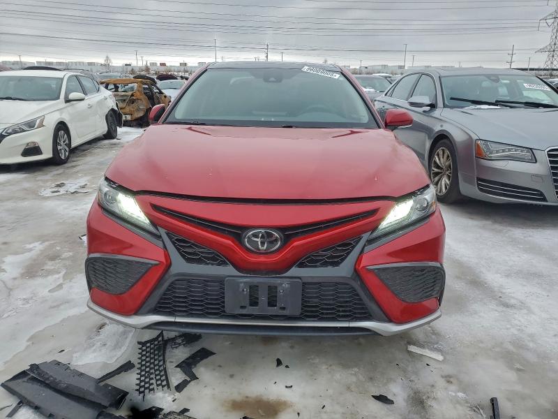 Фото 5 - TOYOTA CAMRY