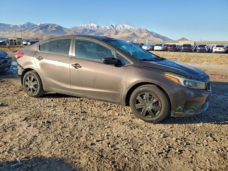 Фото 4 - KIA FORTE