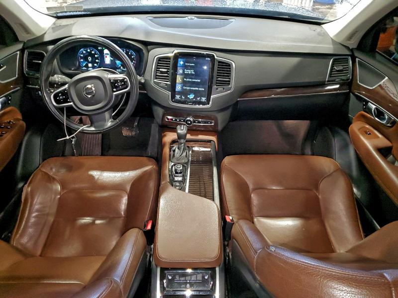 Фото 8 - VOLVO XC90