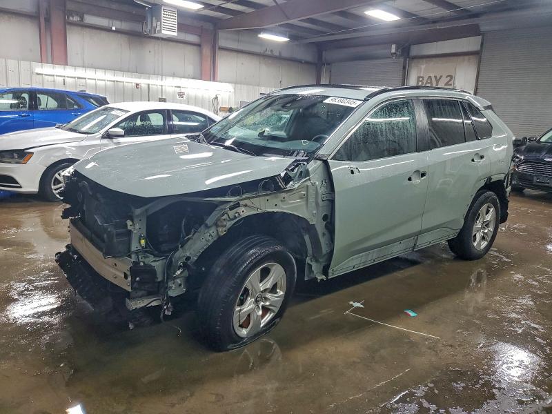 Фото 1 - TOYOTA RAV4