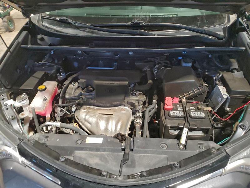 Фото 12 - TOYOTA RAV4