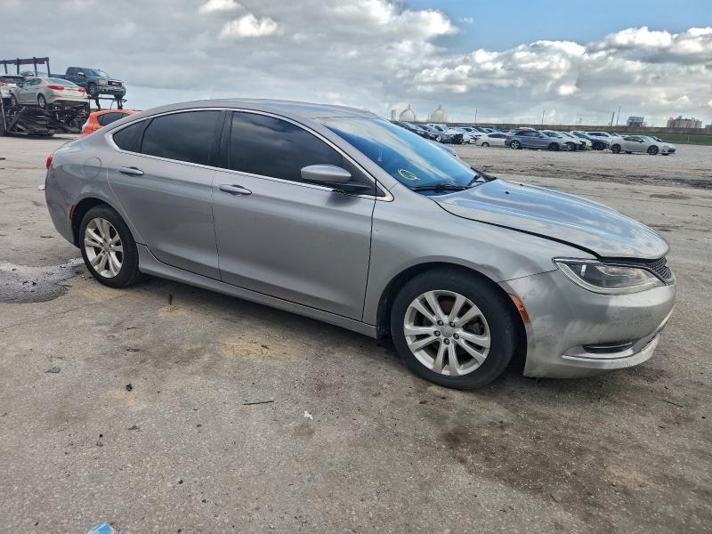 Фото 4 - CHRYSLER 200