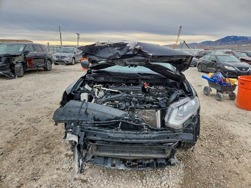 Фото 5 - NISSAN ROGUE