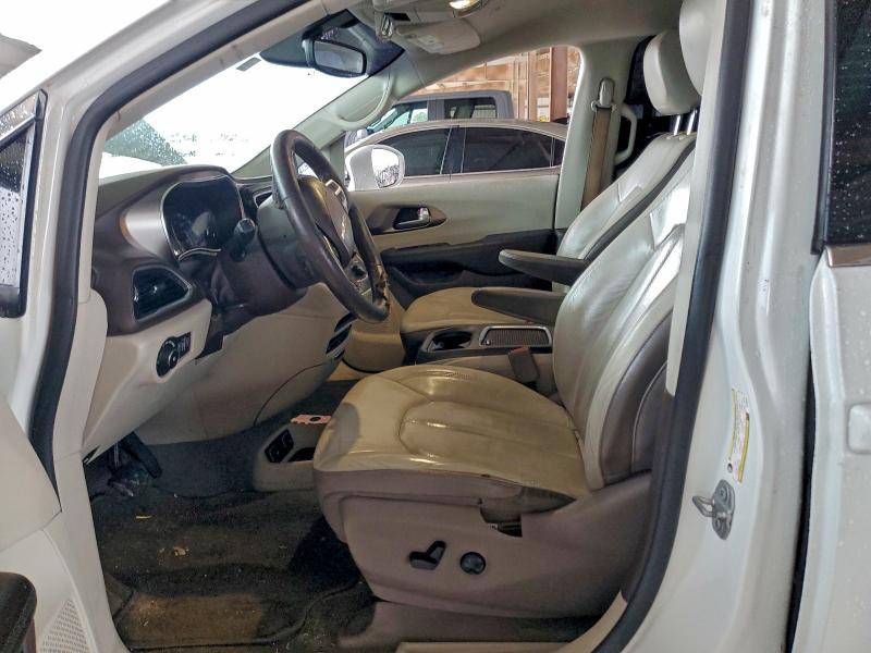 Фото 7 - CHRYSLER PACIFICA