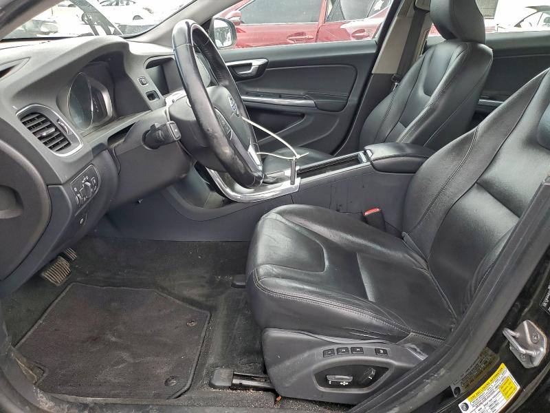 Фото 7 - VOLVO S60