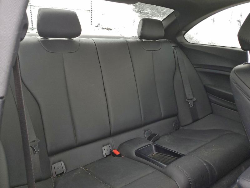 Фото 10 - BMW 2 SERIES