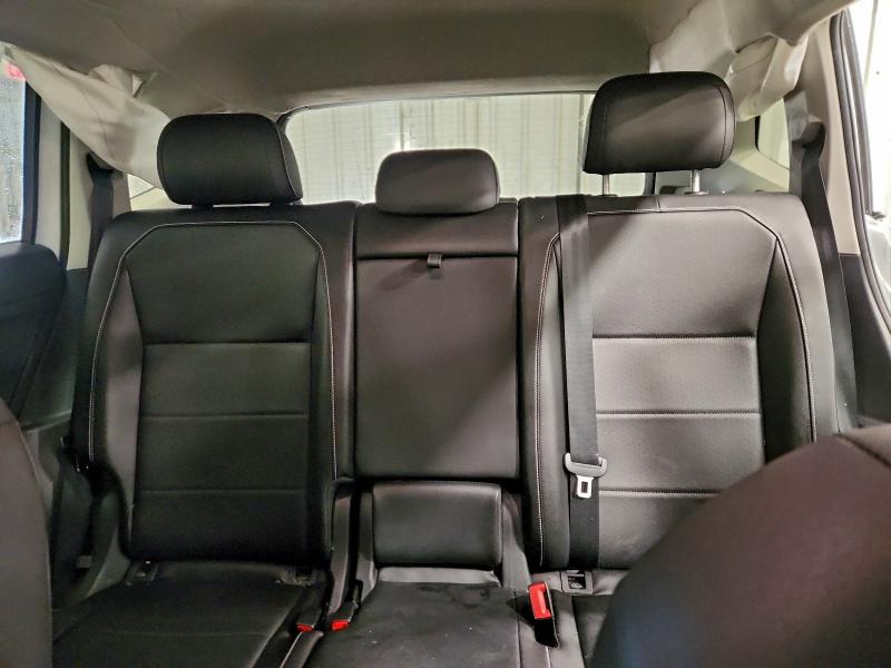 Фото 10 - VOLKSWAGEN TIGUAN