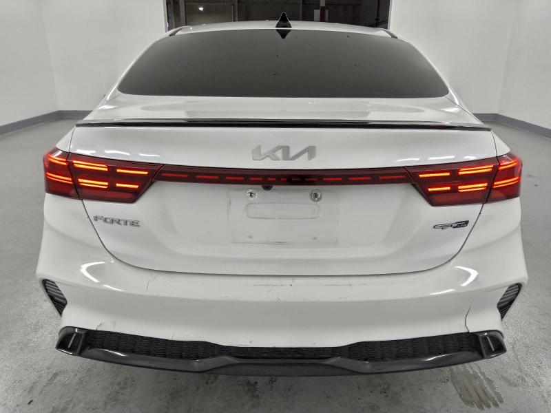 Фото 6 - KIA FORTE