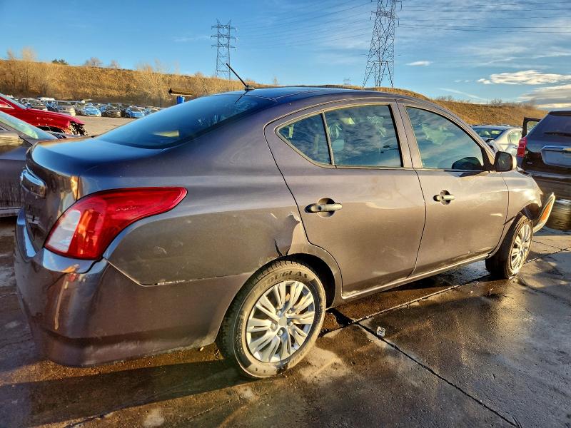 Фото 3 - NISSAN VERSA