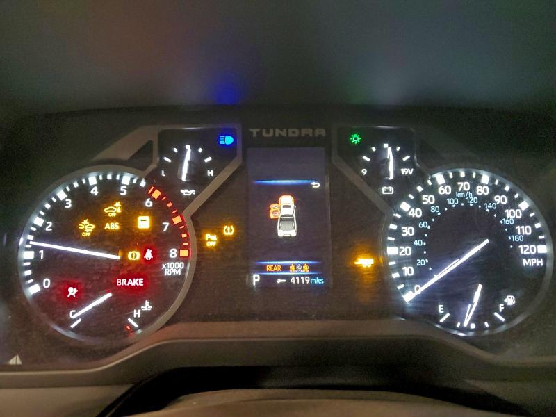 Фото 9 - TOYOTA TUNDRA